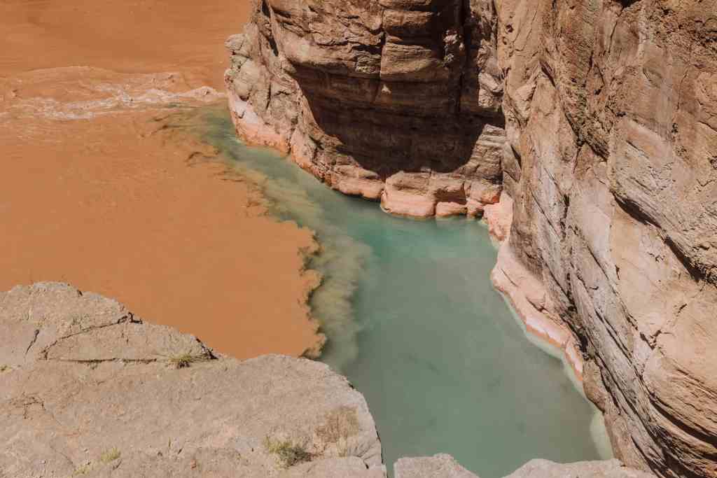 the confluence hike at havasupai