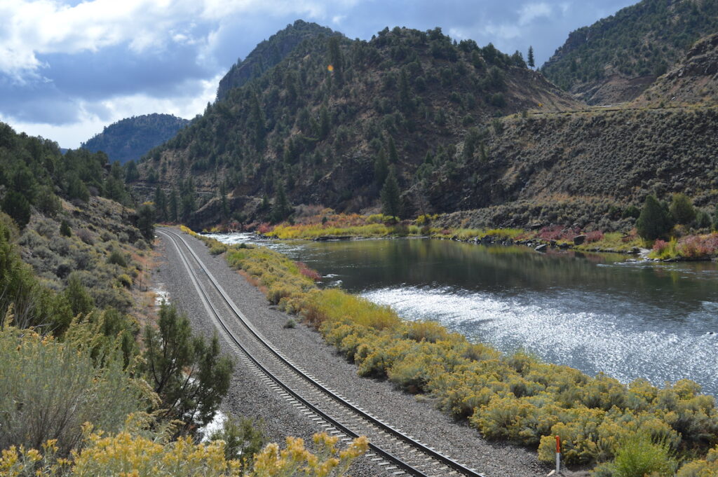 Railroad tracks following the shore of Eagle River